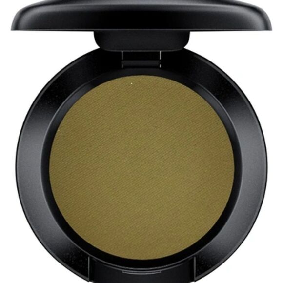MAC Mo Money Mo Problems Eyeshadow (Warm Medium Olive/Army Green) - Picture 3 of 15